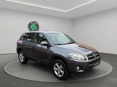 Gris Occasion 2009 Toyota RAV4 Lounge SUV | 10 990 €
