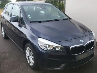 Bleu Occasion 2015 BMW 218 Active Tourer Sport Line Monospace | 8 700 € (Prix assez cher)
