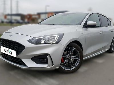 Gris Occasion 2020 Ford Focus ST-Line Berline | 13 350 € (Prix juste)