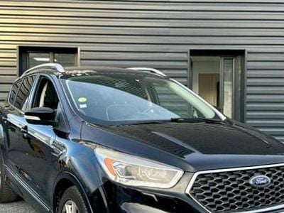 Noir Occasion 2017 Ford Kuga Vignale SUV | 12 990 € (Prix assez cher)