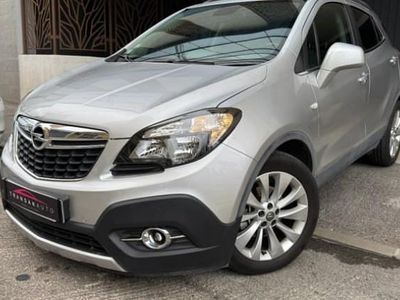 Gris Occasion 2015 Opel Mokka Cosmo SUV | 9 990 € (Prix juste)
