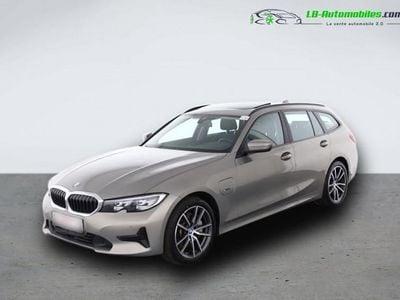 BMW 330e
