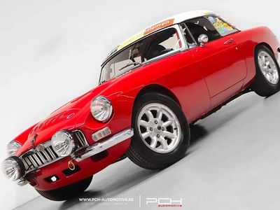 Rouge Occasion 1967 MG B Cabriolet | 29 999 €