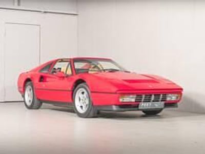 Rouge Occasion 1985 Ferrari 328 Cabriolet | 99 000 €