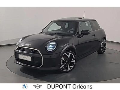 Noir Occasion 2024 Mini Cooper Favoured Citadine | 32 890 € (Prix cher)