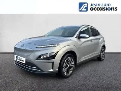 Gris Occasion 2023 Hyundai Kona SUV | 18 490 € (Prix assez cher)