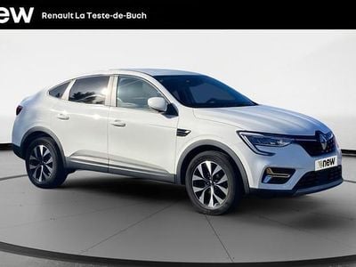 Blanc Occasion 2023 Renault Arkana Evolution SUV | 20 990 €