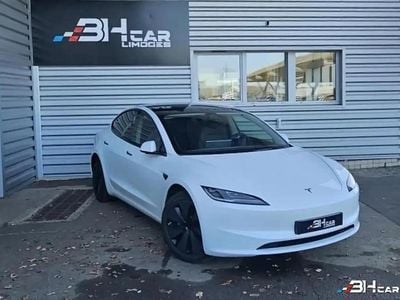 Noir Occasion 2023 Tesla Model 3 Standard Range Berline | 33 990 € (Prix assez cher)