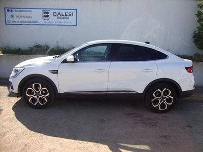 Blanc Occasion 2022 Renault Arkana Intens SUV | 21 000 € (Prix juste)