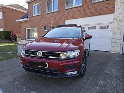 Rouge Occasion 2016 VW Tiguan Business SUV | 16 500 €