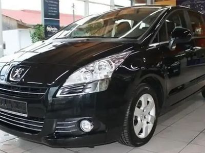 occasion Peugeot 5008 1.6 HDI 112 ACTIVE