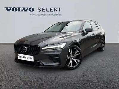 Occasion Volvo V60 Plus 197 ch (144 kW) 2025 Gris platinium métallisé Break