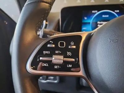 Occasion Mercedes GLB200 Progressive 2022 Bleu galaxie métallisé SUV