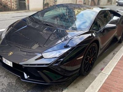 Noir Occasion 2024 Lamborghini Huracán Coupé | 295 000 €