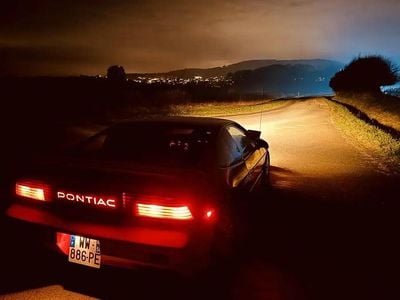 Rouge Occasion 1988 Pontiac Fiero Coupé | 6 750 €