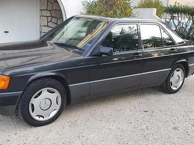 Occasion Mercedes 190 122 ch (89 kW) 1991 Noir Berline