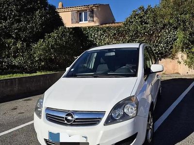Blanc Occasion 2012 Opel Zafira Monospace | 5 890 €
