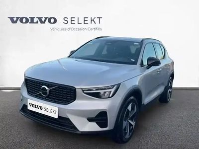 Noir Occasion 2025 Volvo XC40 SUV | 39 900 €