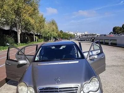 Occasion 2006 Mercedes C220 Berline | 4 100 €