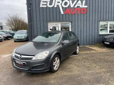 Gris Occasion 2009 Opel Astra Enjoy Citadine | 4 990 €