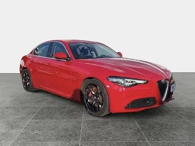 Rouge Occasion 2018 Alfa Romeo Giulia Super Berline | 26 990 € (Bon prix)