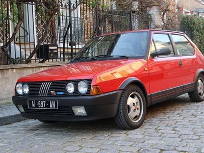 Rouge Occasion 1984 Fiat Ritmo Abarth Berline | 24 000 €