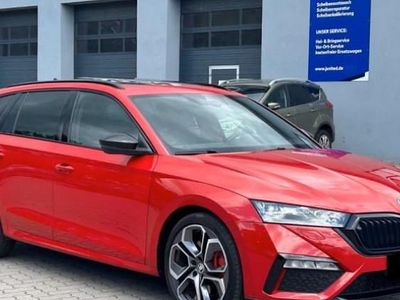 Rouge Occasion 2022 Skoda Octavia RS Break | 33 990 € (Prix juste)