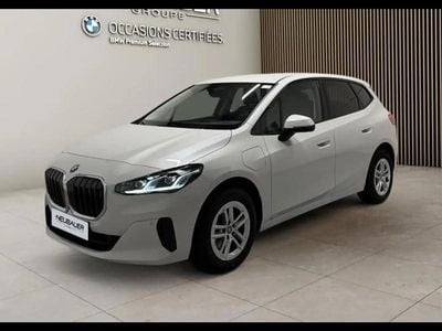BMW 225