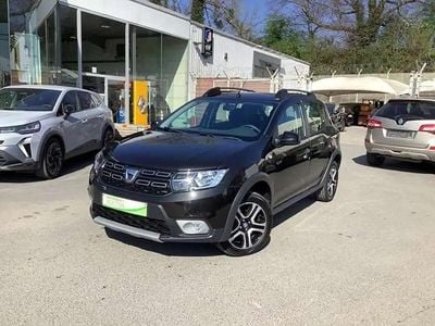 Occasion Dacia Sandero Stepway 95 ch (69 kW) 2020 Noir Citadine