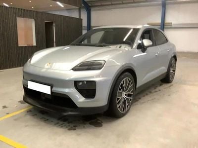 Argent Occasion 2024 Porsche Macan SUV | 87 000 €