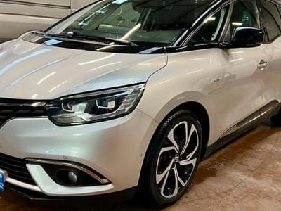Gris Occasion 2017 Renault Scénic IV Bose Edition Monospace | 10 790 € (Prix juste)