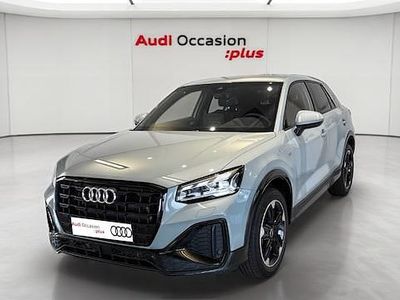 Gris flèche nacré Occasion 2025 Audi Q2 S-Line SUV | 36 496 € (Prix assez cher)