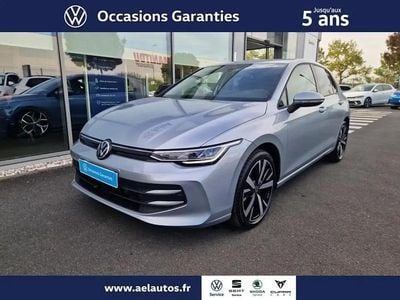 Argent Occasion 2024 VW Golf VIII Edition Berline | 32 890 € (Prix assez cher)
