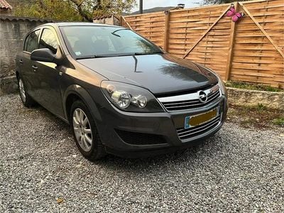 Occasion 2010 Opel Astra Enjoy Berline | 3 000 €