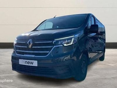 Gris Occasion 2022 Renault Trafic Zen Monospace | 28 999 € (Prix juste)