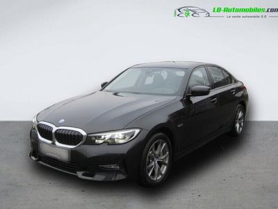 BMW 330e