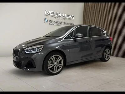 BMW 225