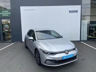 Reflet d'argent métallisée Occasion 2022 VW Golf Active Berline | 20 990 € (Prix assez cher)
