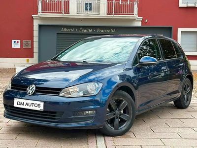 Bleu Occasion 2015 VW Golf VII Trendline Berline | 9 990 € (Prix juste)