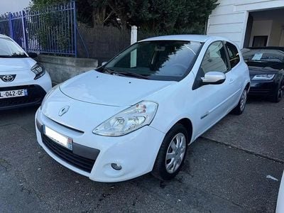 Occasion Renault Clio III Zen 75 ch (55 kW) 2014 Berline