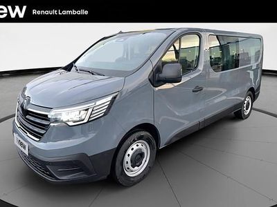 Gris Occasion 2025 Renault Trafic Monospace | 33 600 €