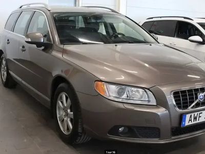 Beige Occasion 2009 Volvo V70 Summum Break | 10 400 €