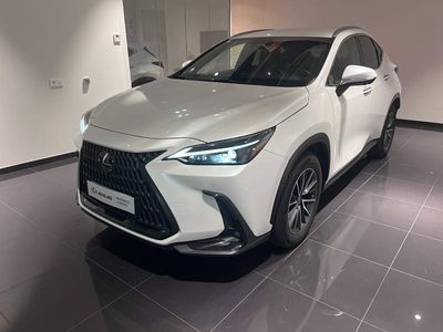 Occasion 2022 Lexus NX450h+ SUV | 42 490 € (Prix juste)