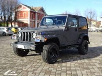 Occasion Jeep Wrangler Sport 118 ch (86 kW) 1997 Gris SUV