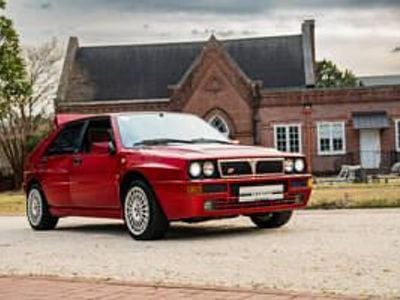 Rouge Occasion 1994 Lancia Delta Citadine | 155 000 €
