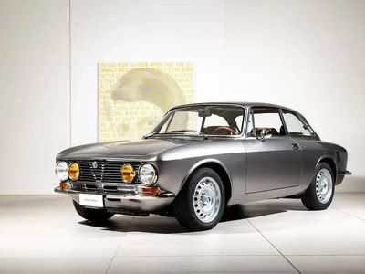 Gris Occasion 1975 Alfa Romeo GT Junior Coupé | 89 990 €