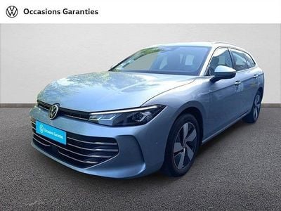 Occasion 2024 VW Passat Life Berline | 29 989 € (Prix assez cher)