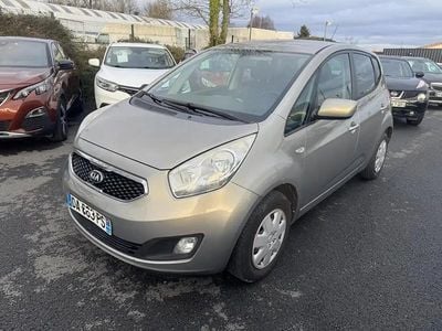 Gris Occasion 2013 Kia Venga Active Citadine | 7 490 €