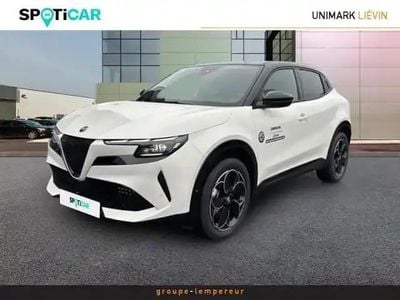 Noir Occasion 2025 Alfa Romeo Junior Premium SUV | 37 990 € (Prix cher)