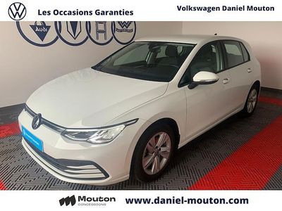 Blanc Occasion 2023 VW Golf VIII Life Berline | 21 200 € (Prix juste)